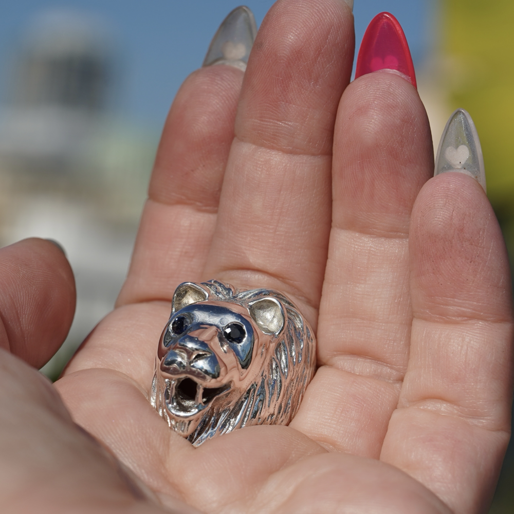 “Roar" CG Treasures Lion ring.